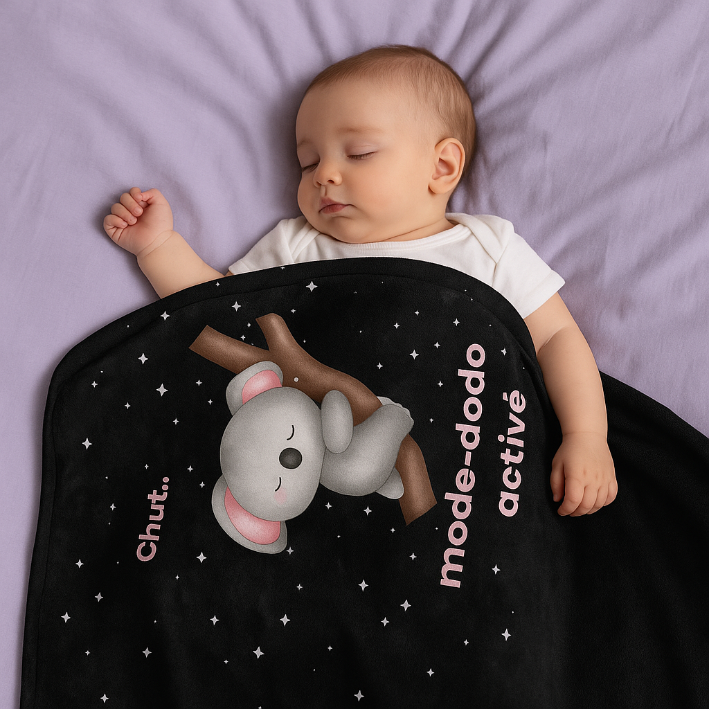 bébé dormant sous une couverture bébé en édition limitée Bébé Panache - modèle mode-dodo activé